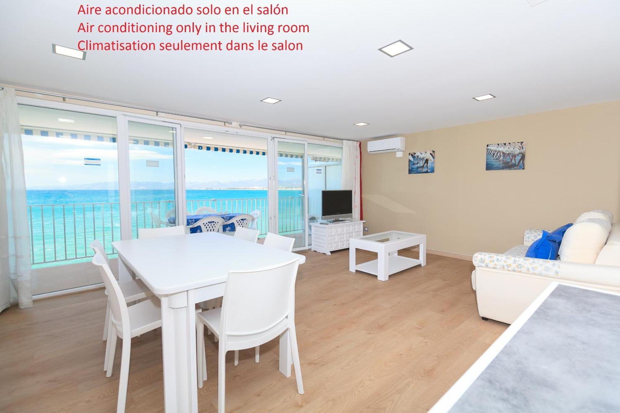 Uhc Acantilados Family Apartments Salou Exteriör bild