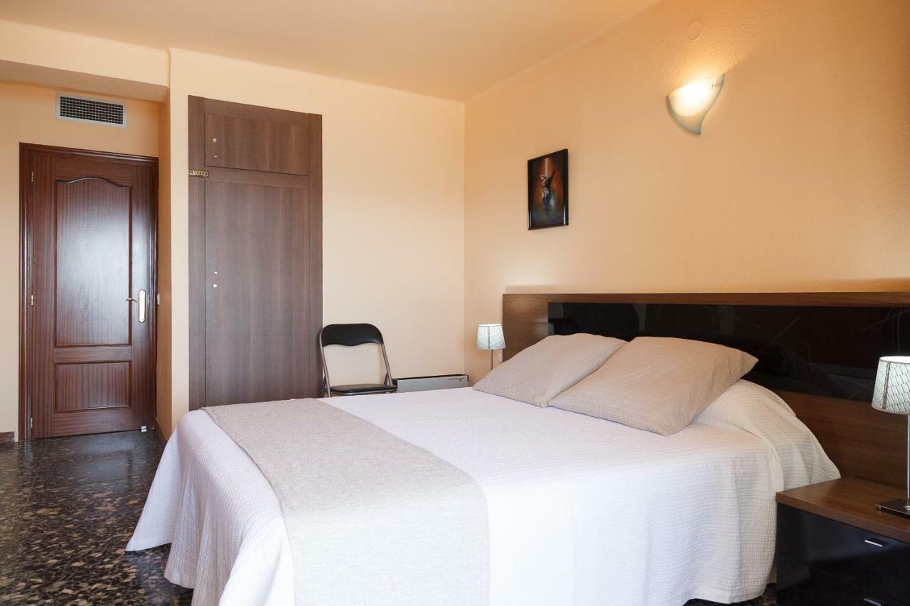 Uhc Acantilados Family Apartments Salou Exteriör bild