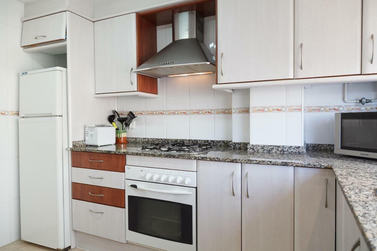 Uhc Acantilados Family Apartments Salou Exteriör bild